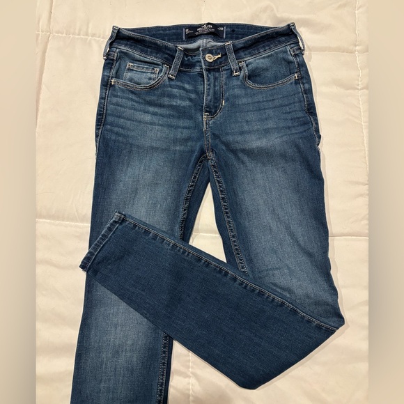 Hollister Super Skinny Jeans - Low Rise - Picture 1 of 3